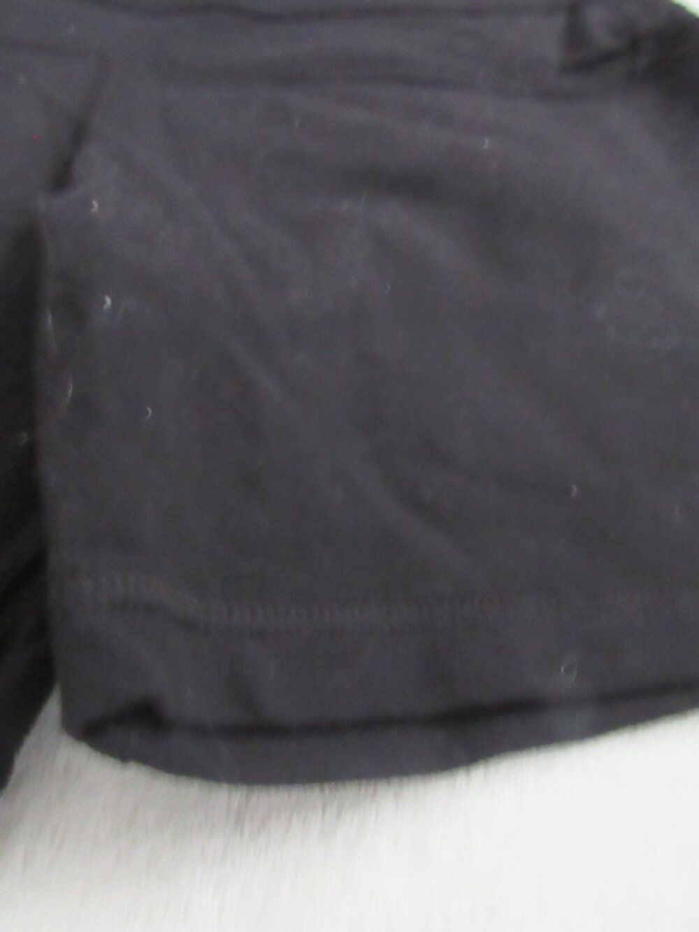 Lululemon Black Biker Like Shorts Size 4 USED - Picture 2 of 5